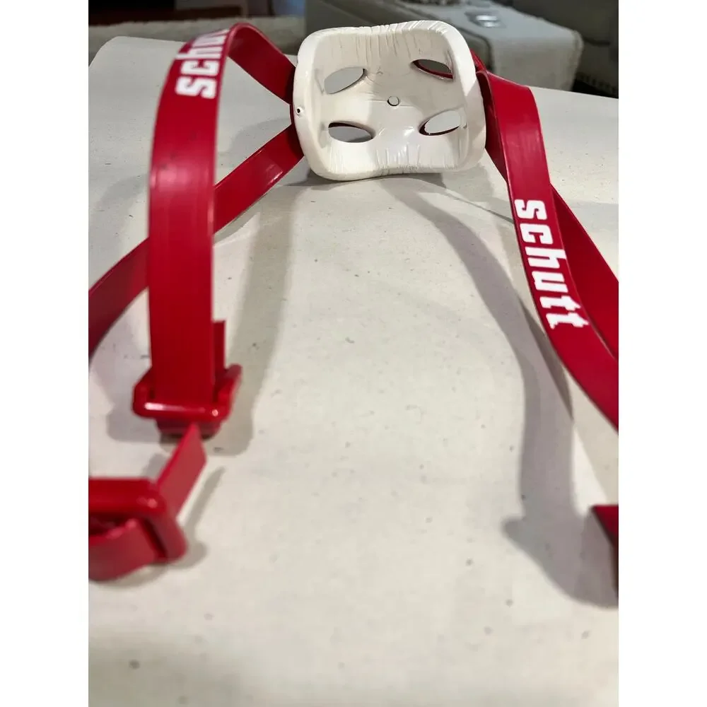 Schutt SportStar Hard Cup 4 pt high Game Football Helmet Chinstrap Red NWOB